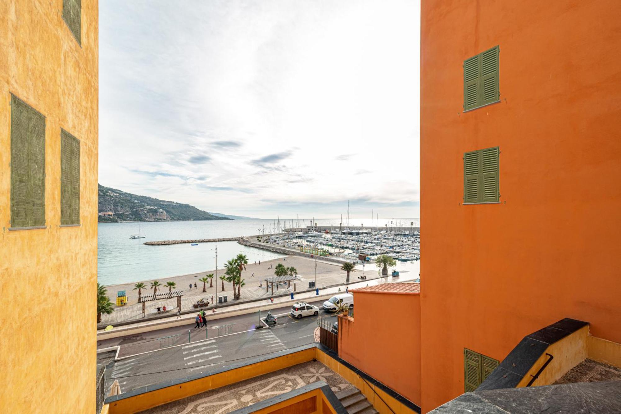 Le Bougainvillier Menton Vieille Ville מראה חיצוני תמונה